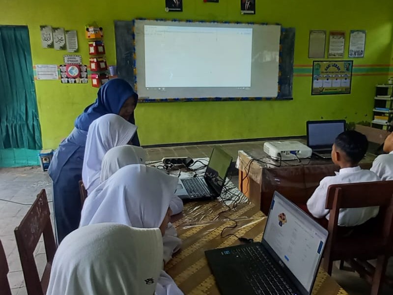 Pelaksanaan Simulasi ANBK 2025 di SD Negeri 2 Kertosari