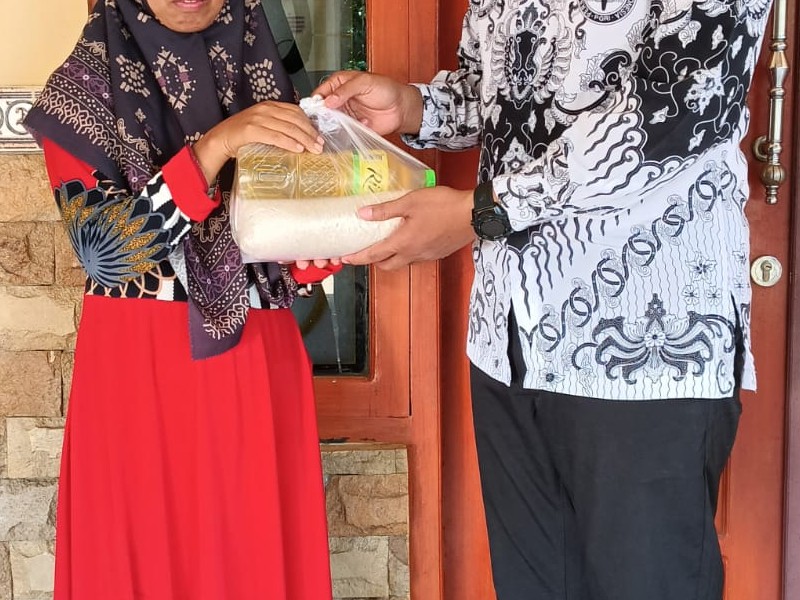 MEMPERINGATI HARI GURU 25 NOVEMBER 2025